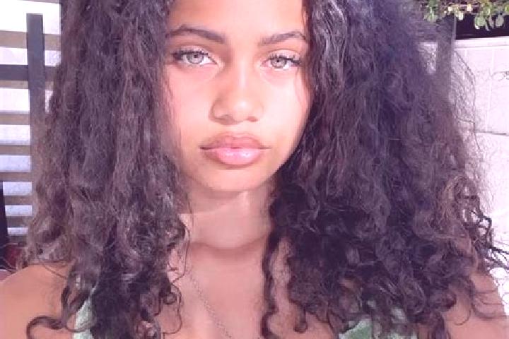 Elizabeth, 36, a black green-eyed mixed companion based in Paris 13e Arrondissement. Offering Tantra, Fetish, Deep French Kissing, Duos. Available for incall...