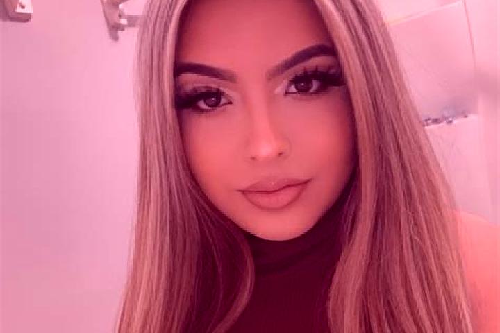 Elizabeth, 36, a blonde dark-eyed latina companion based in Baspinar. Offering Overnight, Travel Companion, Duos, OWO, Party Girl. Available for incall and o...