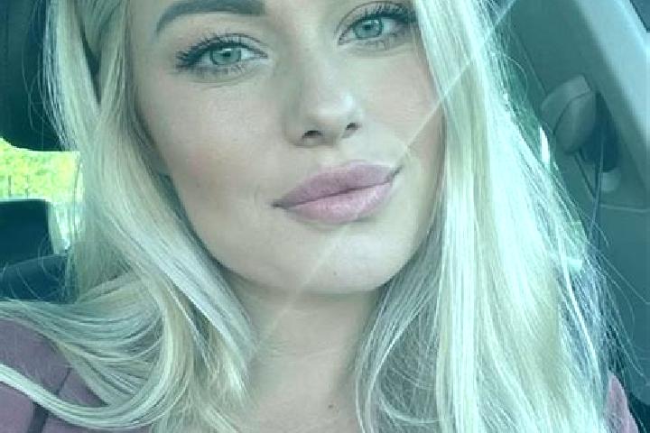 Elizabeth, 36, a blonde hazel-eyed indian companion based in Tlacotepec de Mejia. Offering Prostate Massage, Travel Companion, Party Girl, CIM. Available for...