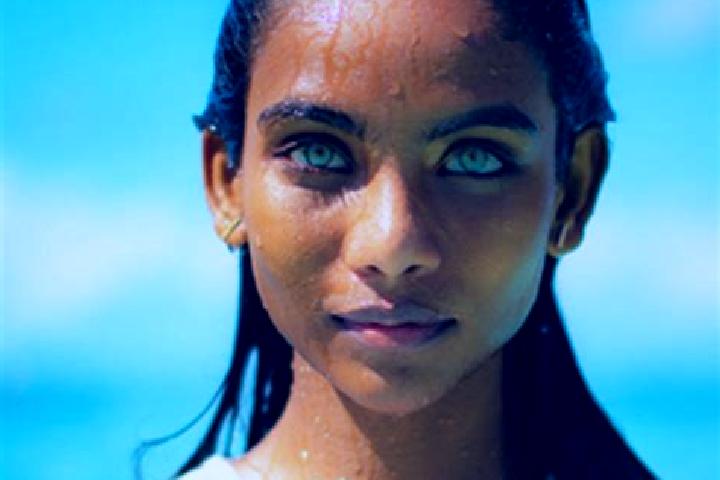 Elizabeth, 36, a chestnut blue-eyed indian companion based in Korday. Offering Prostate Massage, Erotic Massage, Travel Companion, Striptease. Available for ...