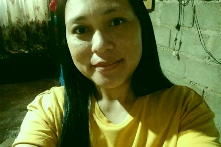 Elizabeth, 36 — Escort in Bacon, Philippines