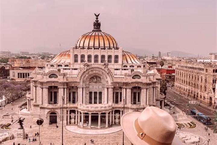 Elizabeth, 36 — Escort in San Antonio Taltzintan, Mexico