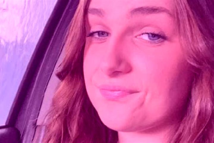Elizabeth, 37 — Escort in Elk Mound, United States
