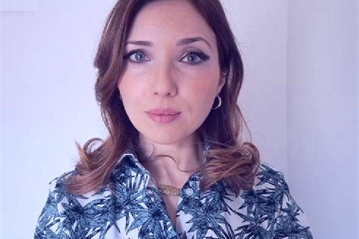 Elizabeth, 37 — Escort in Monastero di Vasco, Italy