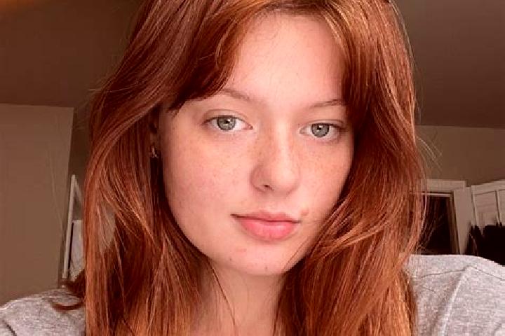 Elizabeth, 38, a auburn grey-eyed latina companion based in Magaz de Cepeda. Offering GFE, OWO. Available for incall and outcall, overnight bookings available.