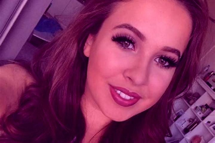 Elizabeth, 38, a brunette brown-eyed european companion based in Ellerhoop. Offering Tantra, Party Girl. Available for incall and outcall, overnight bookings...