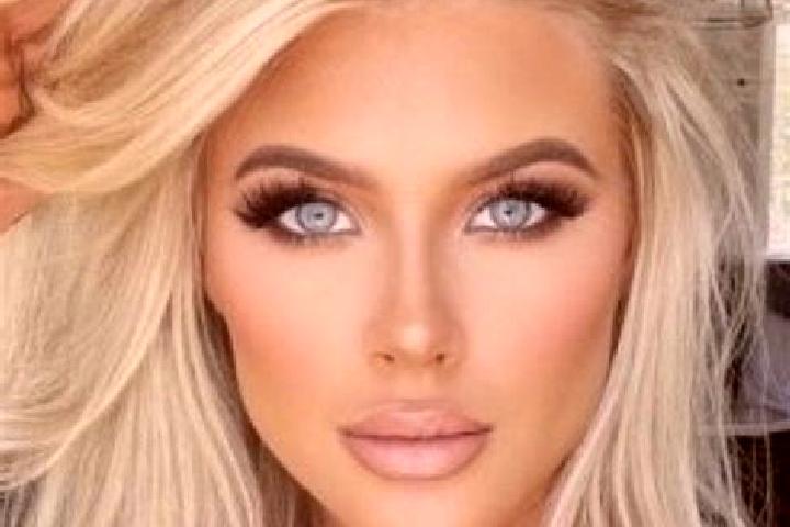 Elizabeth, 38, a platinum blonde brown-eyed asian companion based in Doueleu. Offering BDSM, Fetish, Striptease. Available for incall and outcall, overnight ...