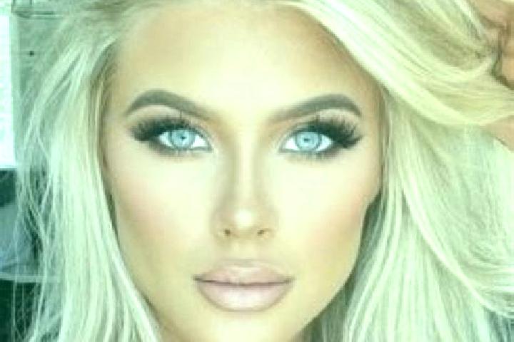 Elizabeth, 38, a platinum blonde green-eyed indian companion based in Steinfeld. Offering Massage, Prostate Massage, Dinner Date, A-Level. Available for inca...