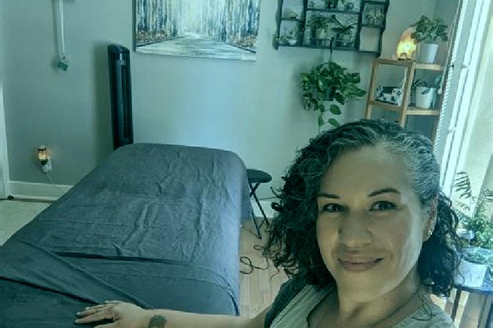 Elizabeth, 38, a red amber-eyed ebony companion based in Bilohorilka. Offering Girlfriend Experience, Erotic Massage, Massage, CIM. Available for incall and ...