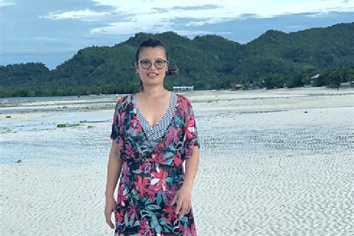 Elizabeth, 38 — Escort in Loon, Philippines