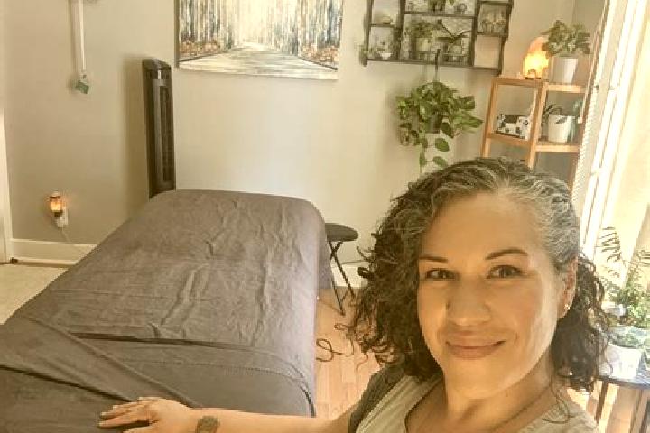 Elizabeth, 39, a black grey-eyed ebony companion based in Joaquin Suarez. Offering Erotic Massage, Duos, GFE. Available for incall and outcall, day and eveni...