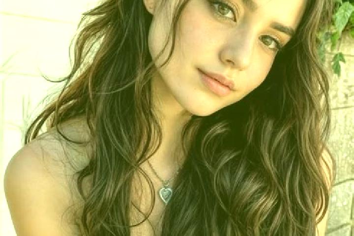 Ella, 20, a auburn hazel-eyed caribbean companion based in Aguimes. Offering Deep French Kissing, 69, Couples. Available for incall and outcall, overnight bo...