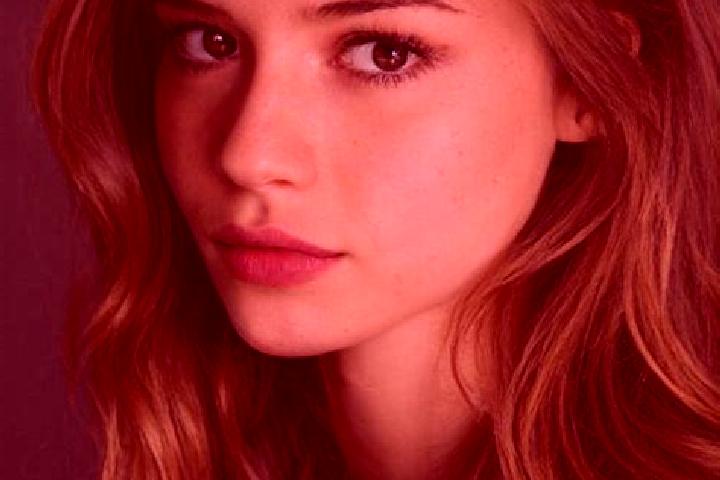 Ella, 20, a auburn hazel-eyed mixed companion based in Brajarajnagar. Offering CIM, Striptease, A-Level. Available for incall and outcall, day and evening da...
