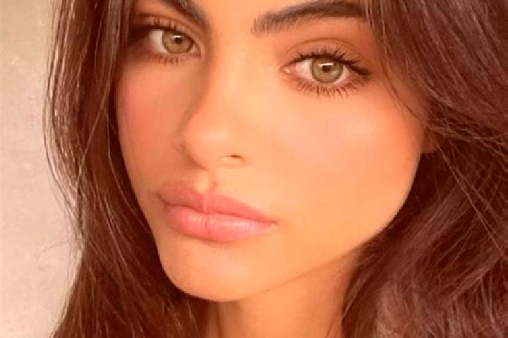 Ella, 20, a black hazel-eyed middle eastern companion based in Woodacre. Offering Travel Companion, Domination, Couples. Available for incall and outcall, ov...