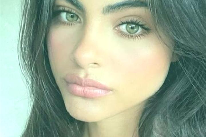 Ella, 20, a brunette green-eyed caribbean companion based in Tepechitlan. Offering Overnight, Girlfriend Experience, Fetish, Deep French Kissing, BDSM. Avail...