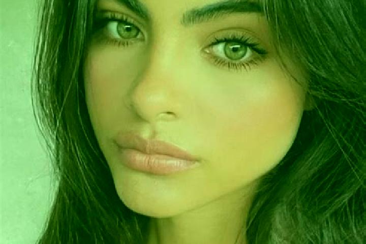 Ella, 20, a brunette green-eyed middle eastern companion based in Eyvan. Offering Girlfriend Experience, GFE, BDSM. Available for incall and outcall, day and...