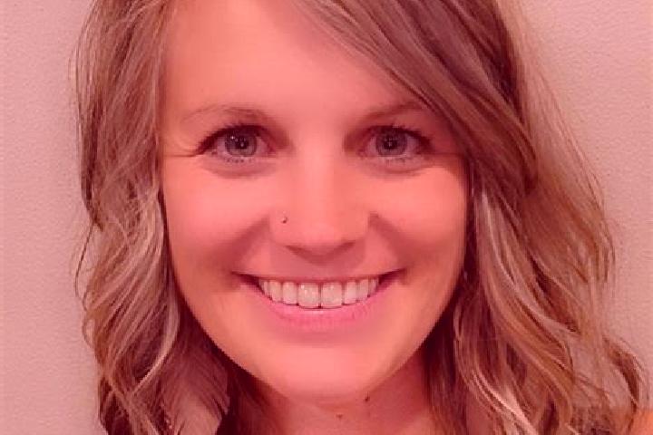 Ella, 20 — Escort in Brillion, United States
