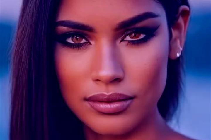 Ella, 21, a black dark-eyed latina companion based in Arcelia de Rodriguez. Offering Tantra, A-Level, Duos. Available for incall and outcall, overnight booki...