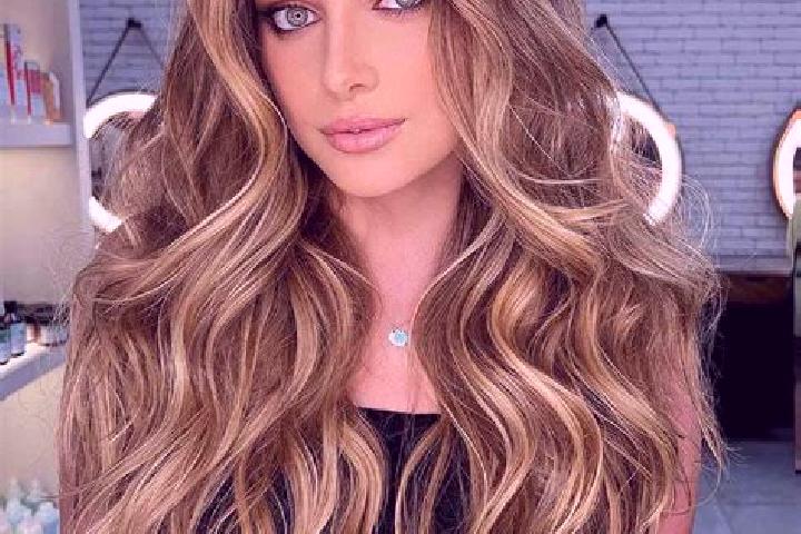 Ella, 21, a dark blonde dark-eyed middle eastern companion based in Sanlibo. Offering Dinner Date, Tantra, 69, Overnight, Fetish. Available for incall and ou...
