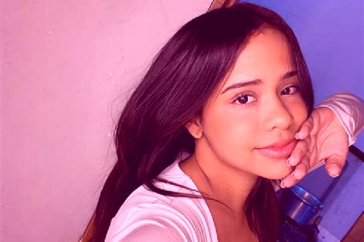 Ella, 21 — Escort in Anyi, China
