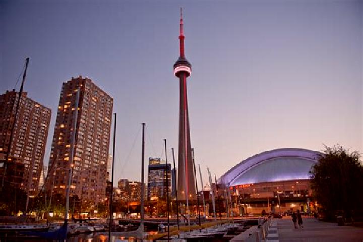 Ella, 21 — Escort in New Toronto, Canada