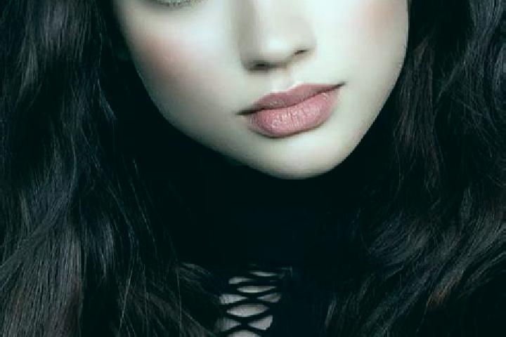 Ella, 22, a brunette dark-eyed mixed companion based in OEdakra. Offering Overnight, Dinner Date, Erotic Massage. Available for incall and outcall, overnight...