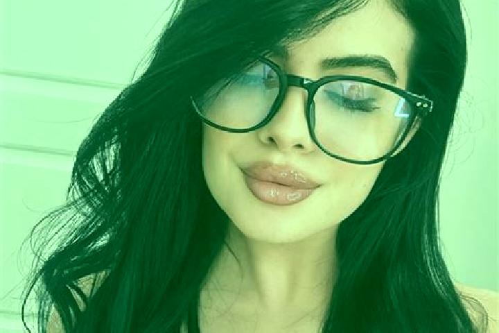 Ella, 22 — Escort in Czarne, Poland