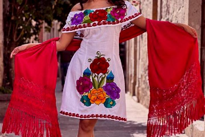 Ella, 22 — Escort in Michoacan, Mexico