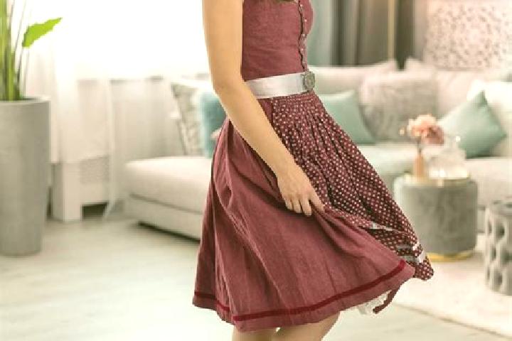 Ella, 22 — Escort in Oberoppurg, Germany