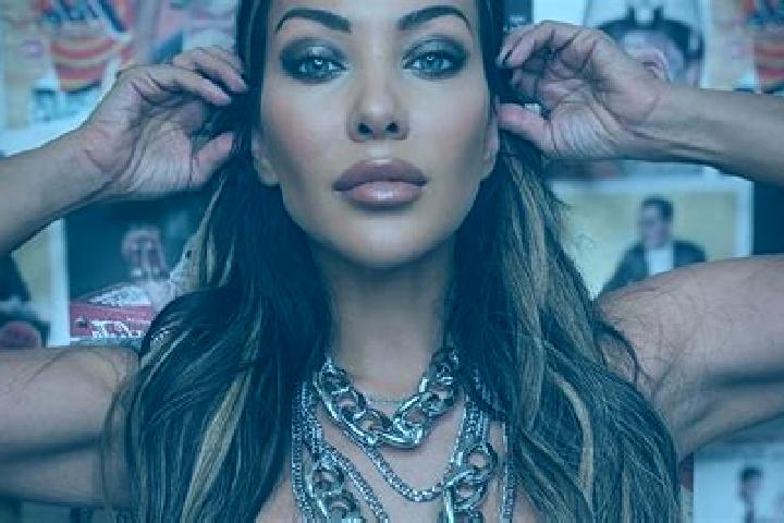 Ella, 22 — Escort in Penbrook, United States