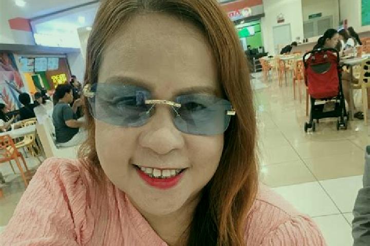 Ella, 22 — Escort in San Simon, Philippines