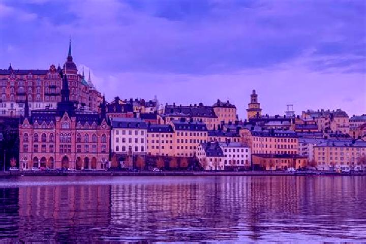 Ella, 22 — Escort in Vajern, Sweden