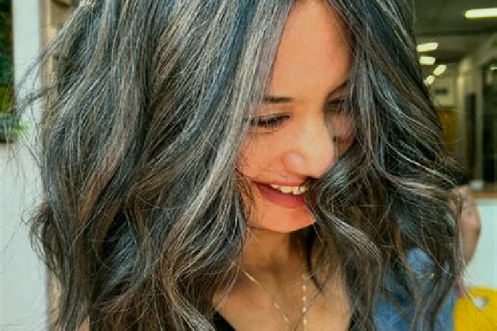 Ella, 23, a brunette grey-eyed caribbean companion based in Hoback. Offering GFE, Massage, 69. Available for incall and outcall, overnight bookings available.