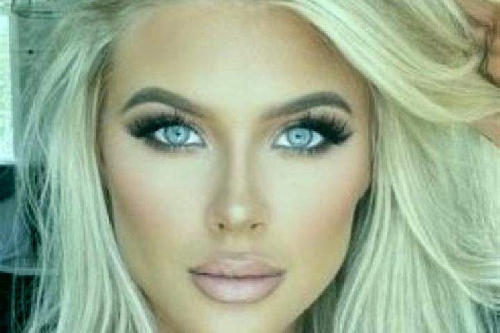 Ella, 23, a platinum blonde dark-eyed latina companion based in Godeni. Offering Striptease, CIM, Domination, Couples. Available for incall and outcall, day ...