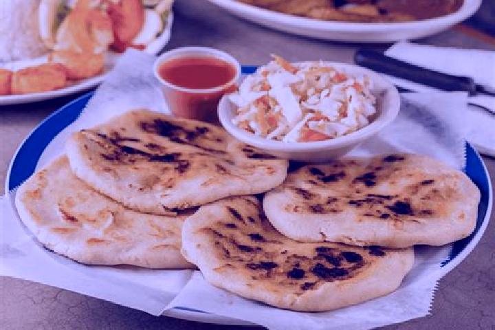 Ella, 23 — Escort in Metapan, El Salvador