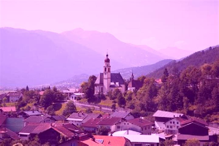 Ella, 23 — Escort in Tarrenz, Austria