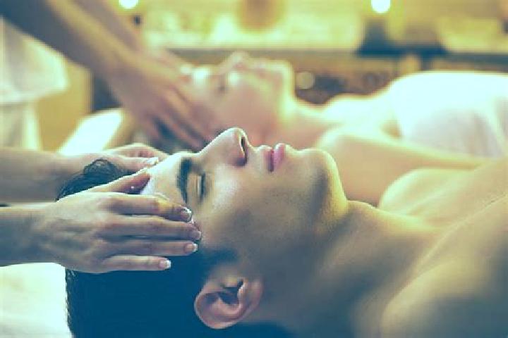 Ella, 25, a auburn dark-eyed mediterranean companion based in East Village. Offering Massage, Deep French Kissing, Prostate Massage. Available for incall and...