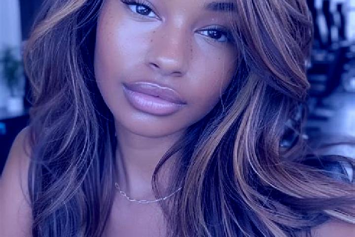 Ella, 25, a dark blonde brown-eyed ebony companion based in Alahaci. Offering CIM, Tantra, Prostate Massage, Duos, A-Level. Available for incall and outcall,...