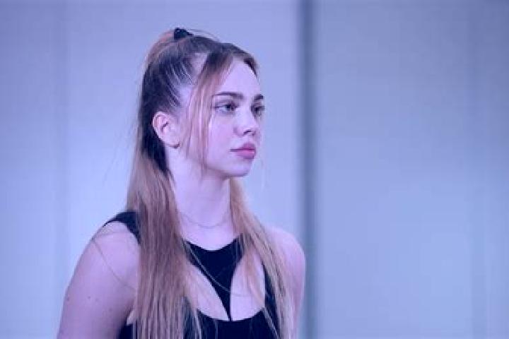Ella, 25 — Escort in Jindrichov, Czech Republic