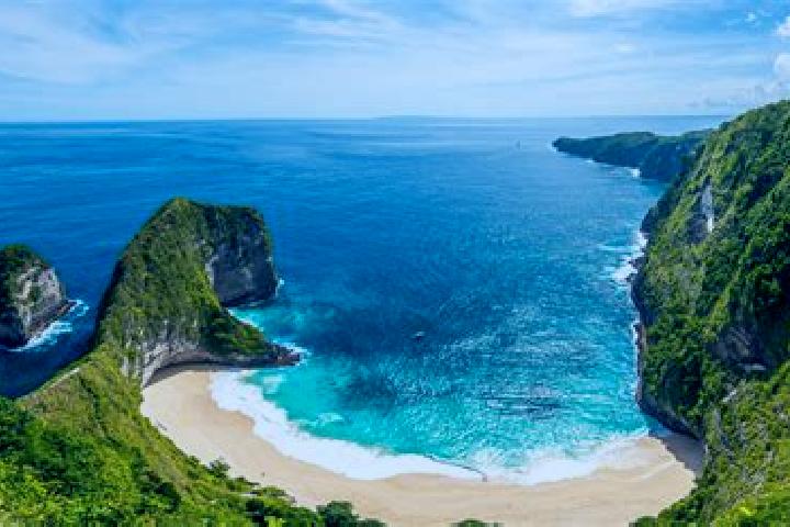 Ella, 25 — Escort in Kali, Indonesia