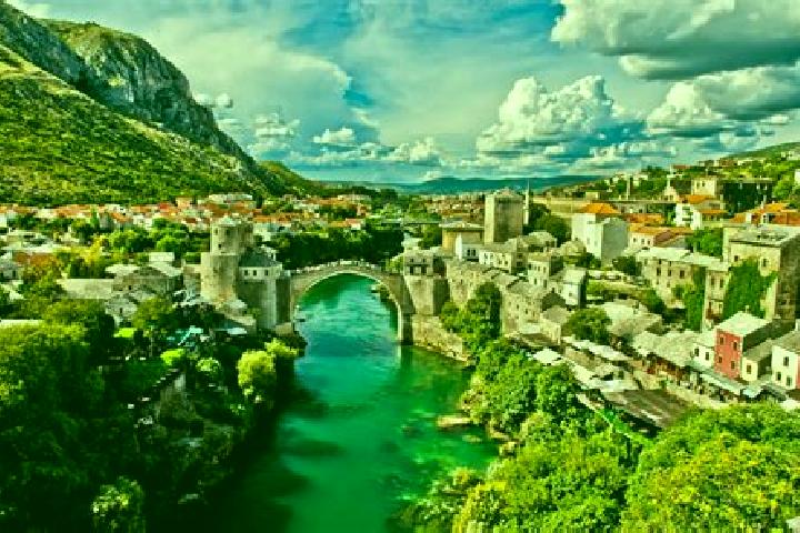 Ella, 25 — Escort in Kocerin, Bosnia and Herzegovina