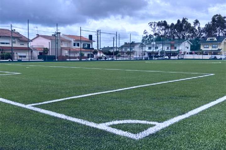 Ella, 25 — Escort in Nevogilde, Portugal