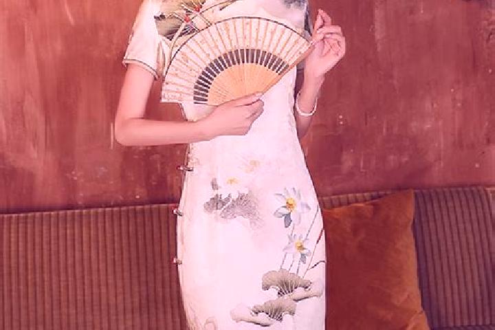 Ella, 25 — Escort in Qiqihar, China