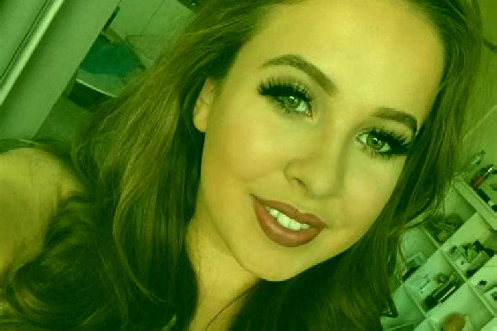 Ella, 26, a brunette dark-eyed ebony companion based in McCullom Lake. Offering Tantra, 69, Travel Companion. Available for incall and outcall, day and eveni...