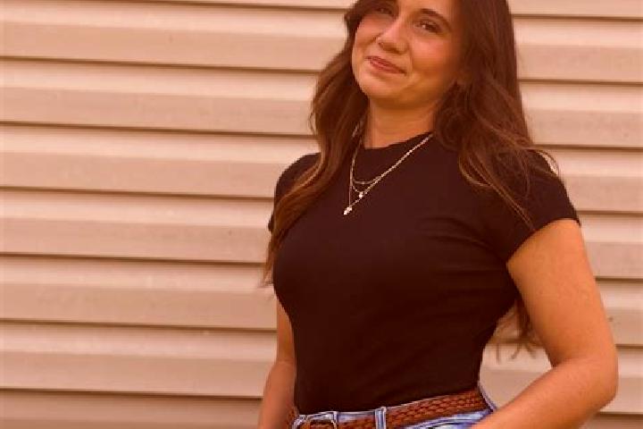 Ella, 26 — Escort in Peggs, United States