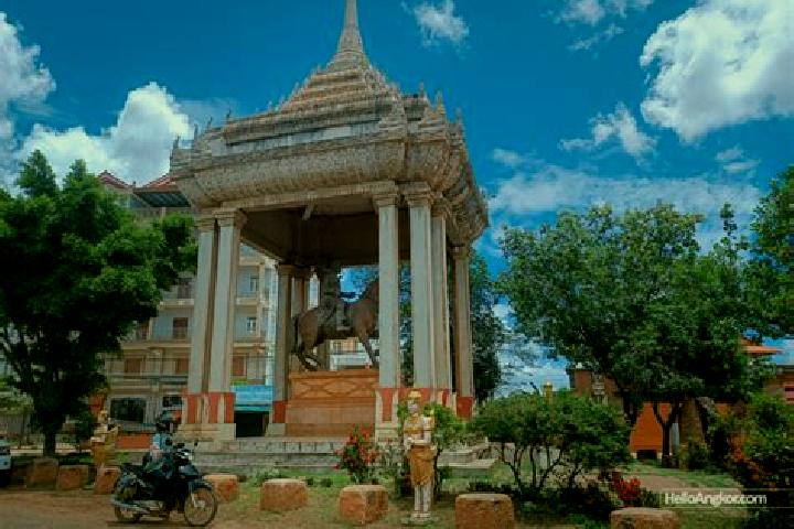 Ella, 26 — Escort in Ponhea Lueu, Cambodia