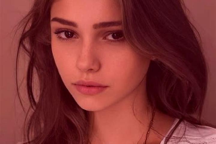 Ella, 27, a black hazel-eyed slavic companion based in Davis. Offering Fetish, Deep French Kissing, Couples. Available for incall and outcall, day and evenin...