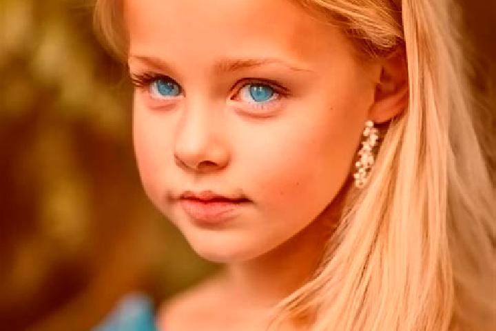 Ella, 27, a blonde blue-eyed ebony companion based in Kilkenny. Offering Deep French Kissing, Dinner Date, CIM. Available for incall and outcall, overnight b...