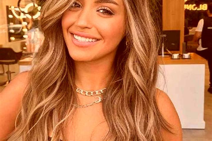 Ella, 27, a dark blonde grey-eyed caribbean companion based in Odo-Ere. Offering Massage, Party Girl, 69, GFE. Available for incall and outcall, day and even...