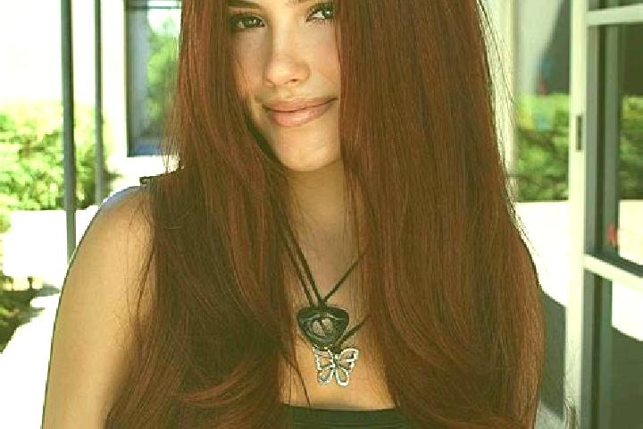Ella, 28, a auburn dark-eyed middle eastern companion based in Montodine. Offering Striptease, Fetish, Couples, CIM. Available for incall and outcall, overni...
